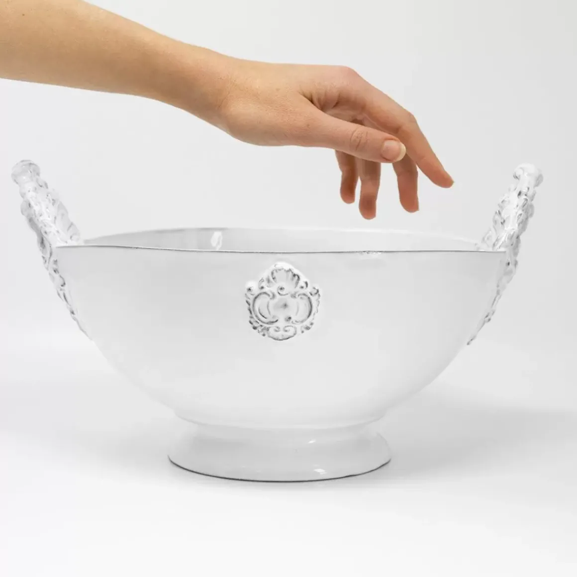 Charles Serving Bowl With Handle