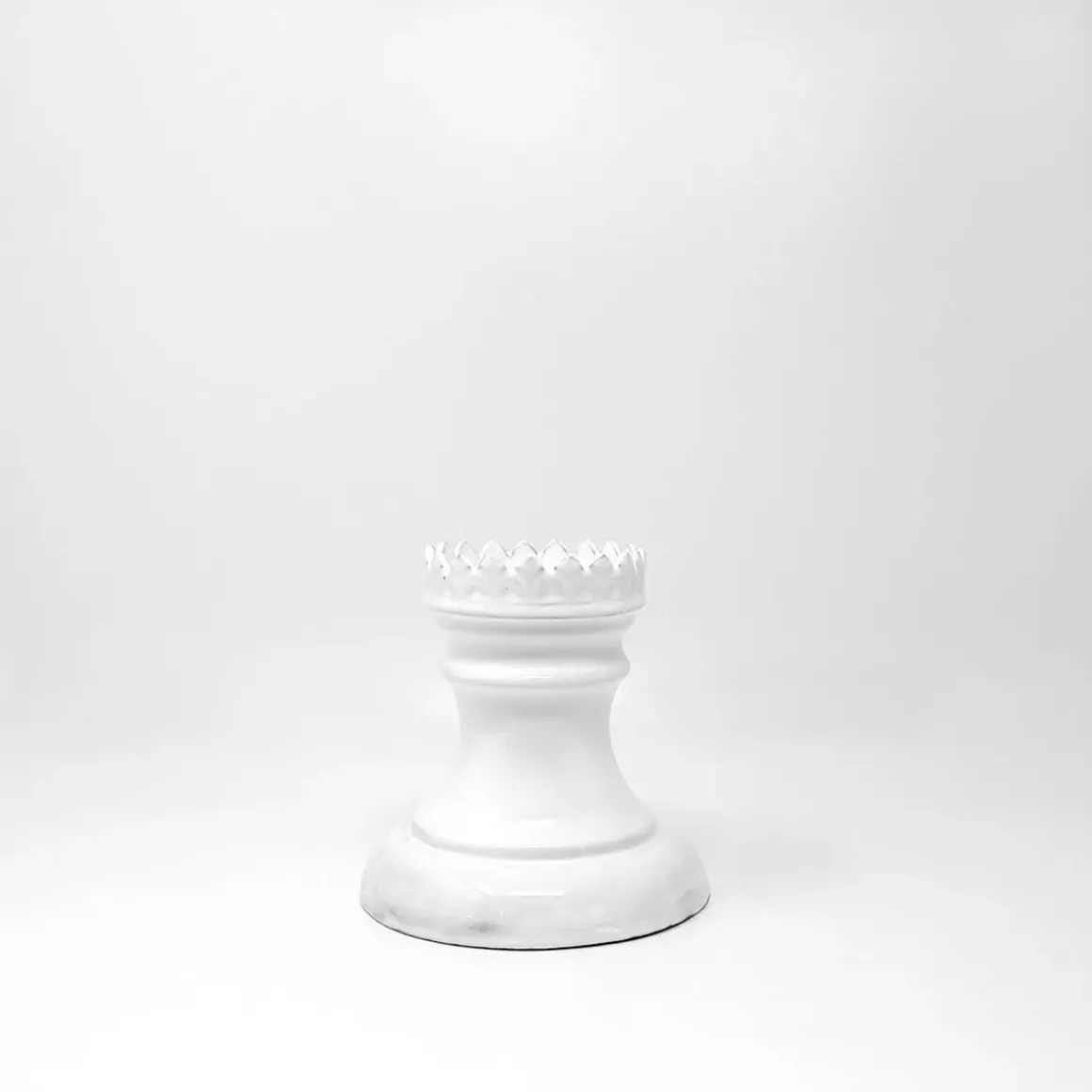 Couronne Candle Holder On Foot