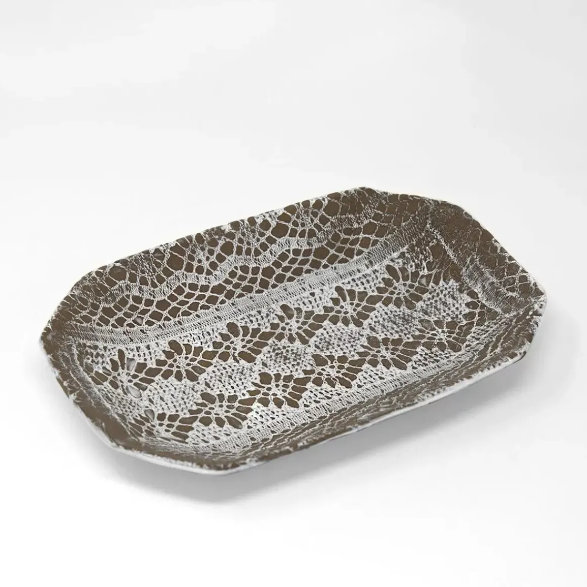 Dentelle Rectangular Plate