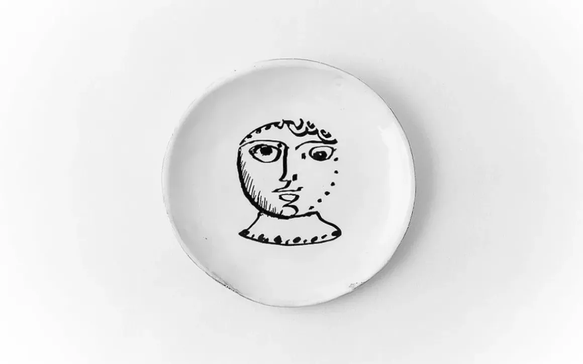 Le Col Plate