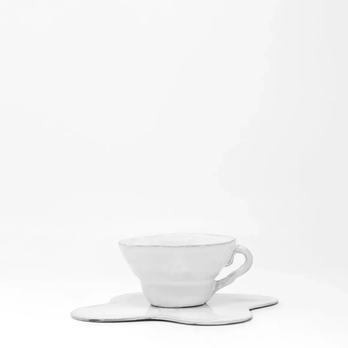 Mademoiselle Cup With Handle