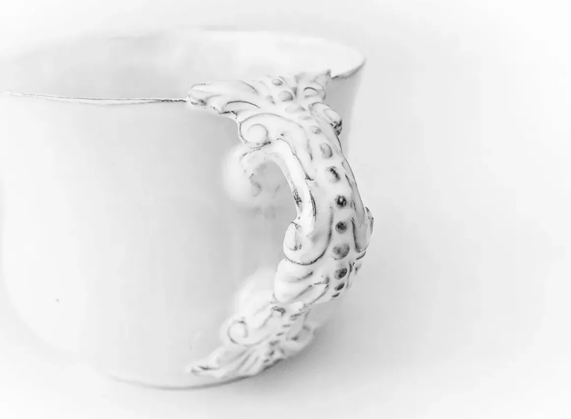 Marie-Antoinette Flared Cup