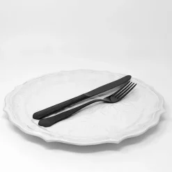 Pivoine Chiseled Plate