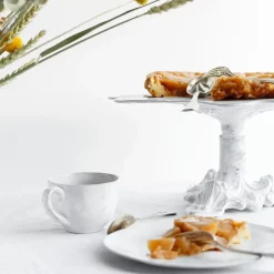 Pivoine Wedding Cake Stand